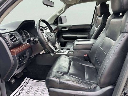 Used 2017 Toyota Tundra Limited AWD/4WD image 9