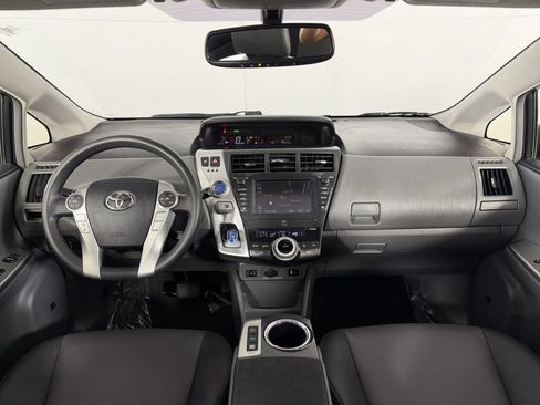 Used 2012 Toyota Prius V Five FWD image 17