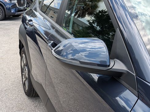 Used 2025 Hyundai Kona SEL FWD image 12