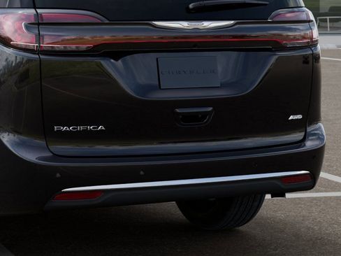 New 2026 Chrysler Pacifica Select image 13