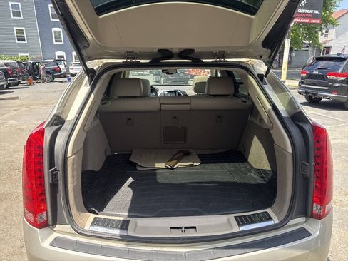 Used 2015 Cadillac SRX Luxury w/ Driver Awareness Package AWD/4WD image 8