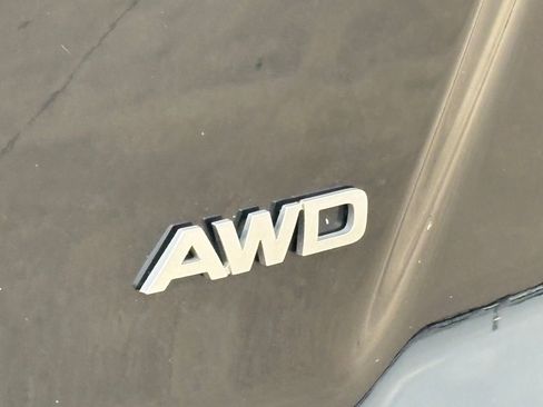 Used 2022 Kia Sorento SX image 10