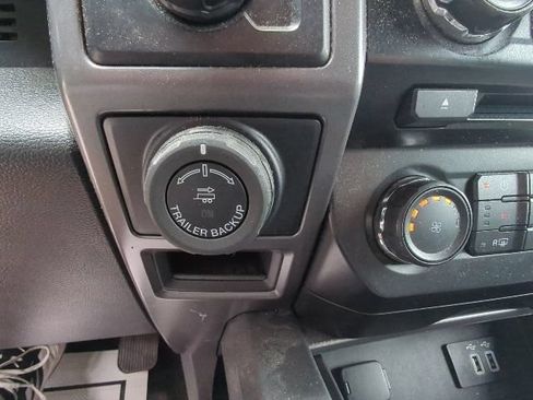 Used 2016 Ford F150 XLT w/ Equipment Group 302A Luxury AWD/4WD image 20