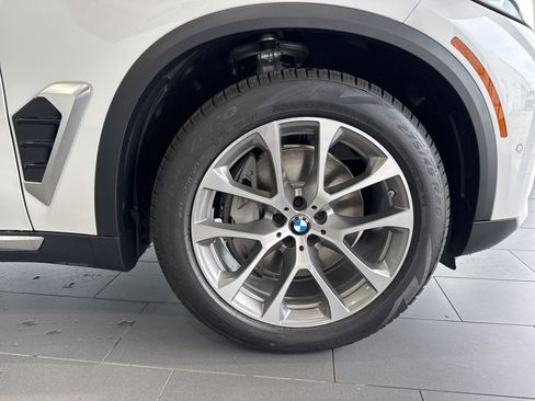 New 2026 BMW X5 xDrive50e AWD/4WD image 57
