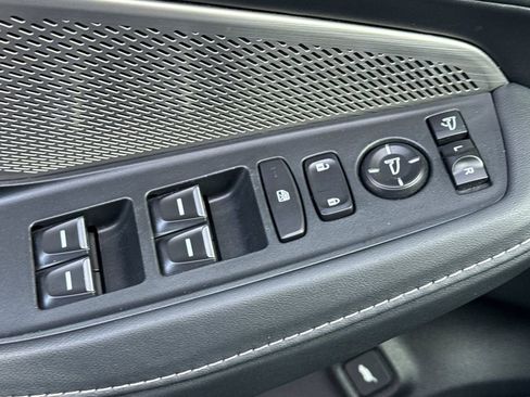 Certified 2023 Acura MDX FWD w/ Technology Package image 16