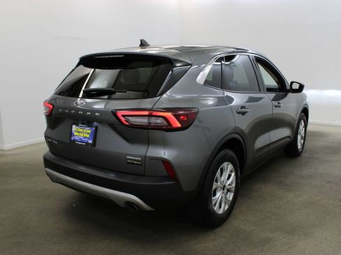 Used 2024 Ford Escape Active AWD/4WD image 5
