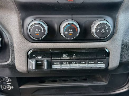 Used 2019 RAM 2500 Tradesman AWD/4WD image 18