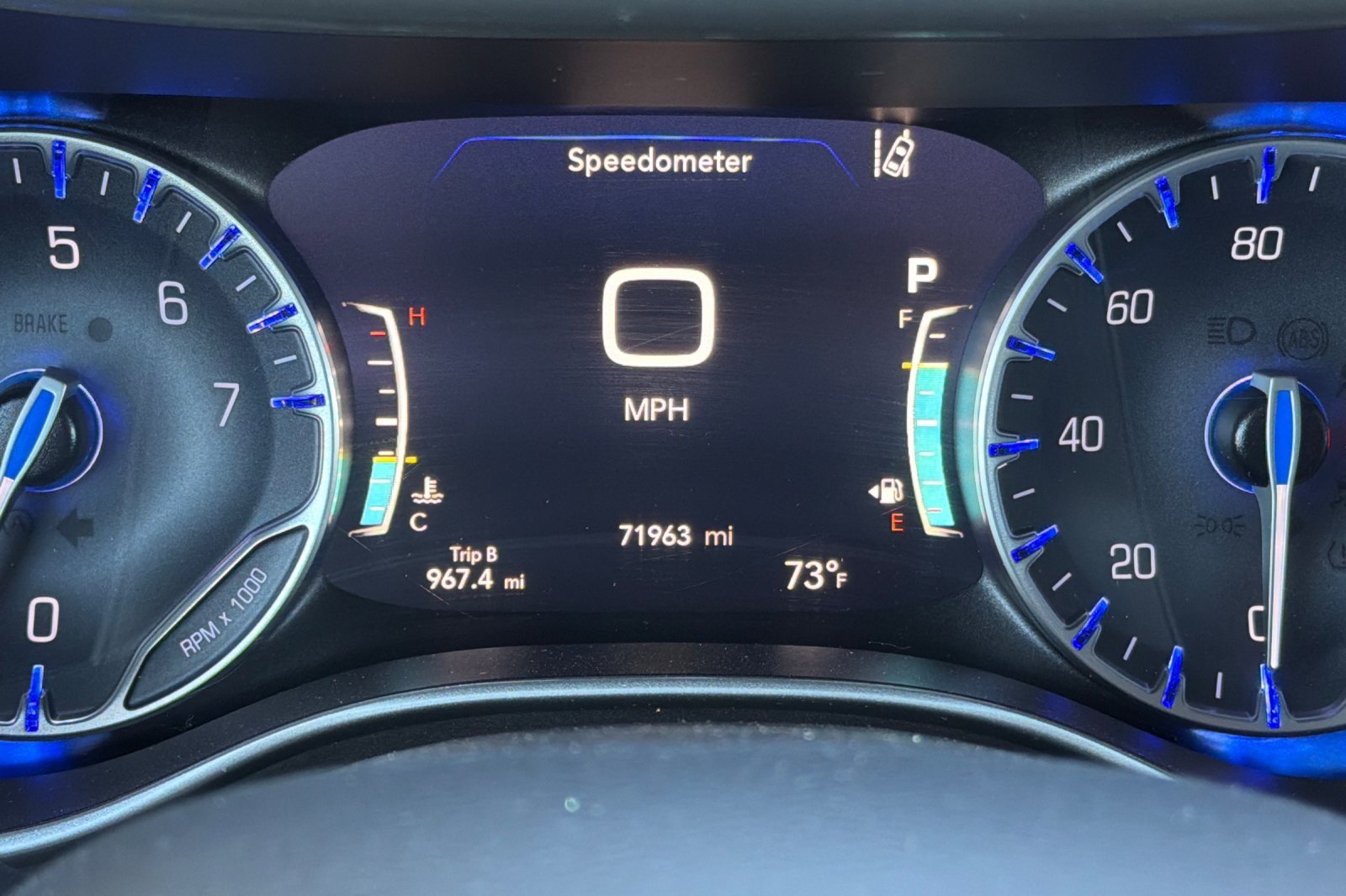 Used 2023 Chrysler Pacifica Touring-L FWD image 23