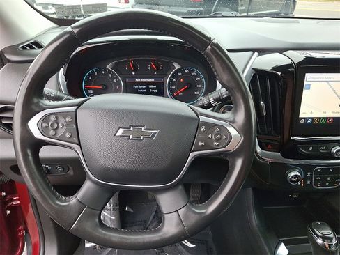 Used 2020 Chevrolet Traverse RS w/ LPO, Floor Liner Package image 21