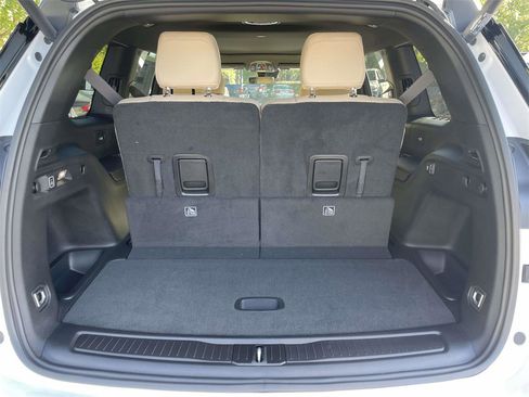 New 2025 Jeep Grand Cherokee L Limited w/ Black Appearance Package image 32