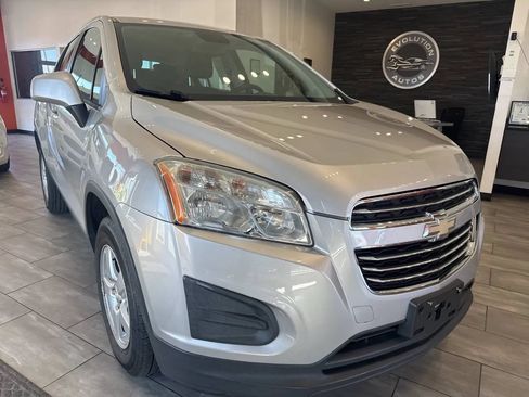 Used 2016 Chevrolet Trax LS AWD/4WD image 1