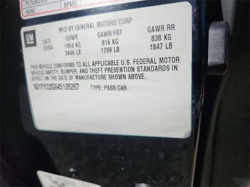 Used 2004 Chevrolet Corvette Coupe image 28