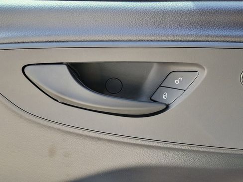 New 2025 Mercedes-Benz Sprinter 2500 image 21