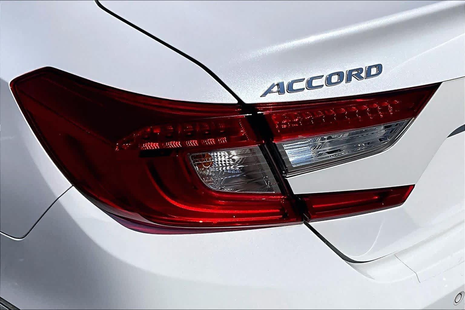 Used 2021 Honda Accord EX-L image 28