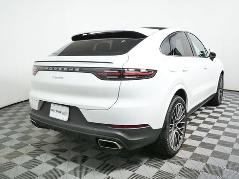 Certified 2021 Porsche Cayenne Coupe AWD/4WD image 30