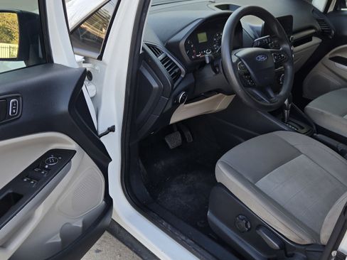 Used 2018 Ford EcoSport S image 18