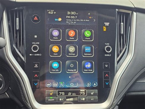 Used 2025 Subaru Legacy Premium image 29