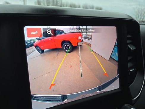 Used 2022 RAM 1500 Big Horn AWD/4WD image 60