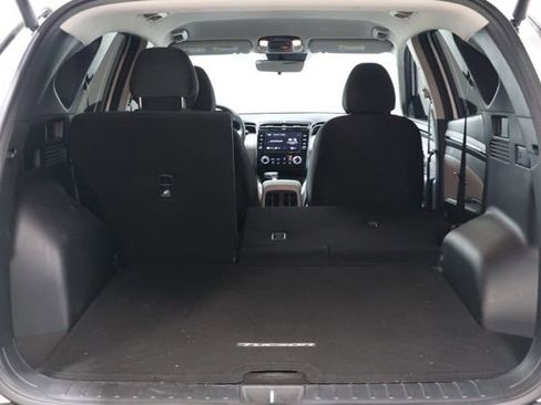 Used 2023 Hyundai Tucson SEL FWD image 31
