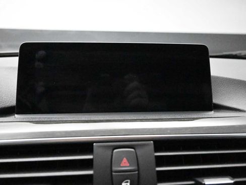Used 2016 BMW 328i Sedan RWD image 17