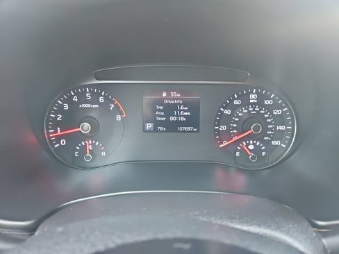 Used 2020 Kia Soul GT-Line w/ GT 2.0L Power Sunroof Package FWD image 30