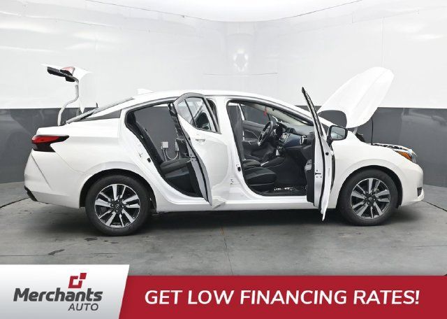 Used 2025 Nissan Versa SV FWD image 50