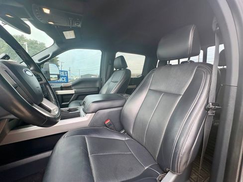 Used 2022 Ford F250 Lariat w/ Lariat Value Package AWD/4WD image 11