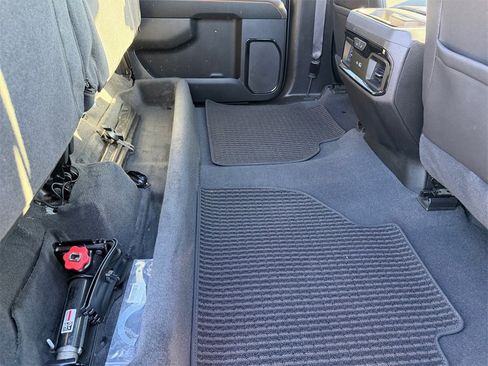 Used 2024 GMC Sierra 2500 AT4 w/ AT4 Preferred Package image 21