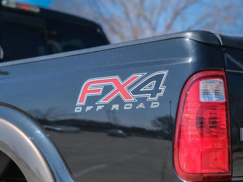 Used 2015 Ford F250 King Ranch w/ FX4 Off-Road Package image 29