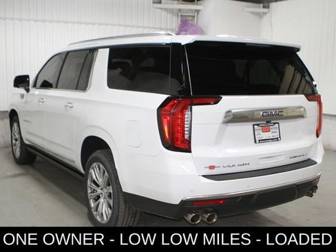 Used 2022 GMC Yukon XL Denali AWD/4WD image 30