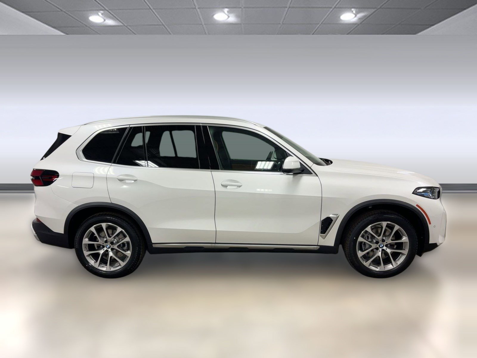 Used 2026 BMW X5 sDrive40i w/ Premium Package RWD image 8