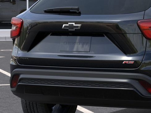 New 2026 Chevrolet Trax RS w/ Driver Confidence Package FWD image 14