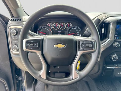 Used 2020 Chevrolet Silverado 1500 LT w/ LT Value Package AWD/4WD image 23