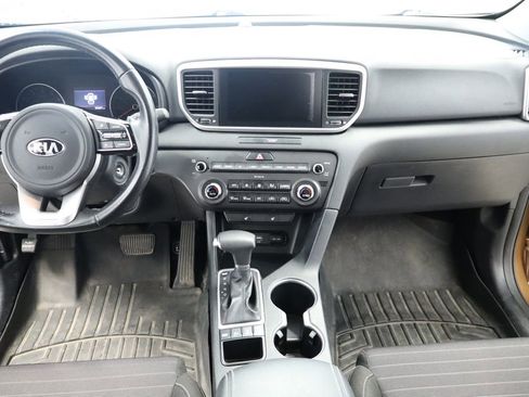 Used 2020 Kia Sportage LX w/ LX Popular Package AWD/4WD image 30