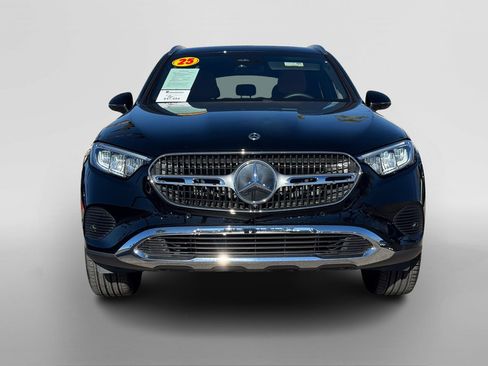 Certified 2025 Mercedes-Benz GLC 300 image 8