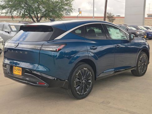 New 2026 Nissan Murano Platinum AWD/4WD image 3