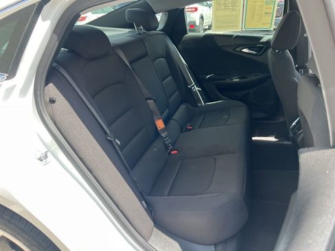 Used 2024 Chevrolet Malibu LT FWD image 22