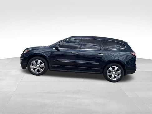 Used 2017 Chevrolet Traverse Premier FWD image 7