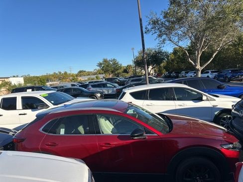 Used 2021 MAZDA CX-30 2.5 Turbo w/ Premium Plus Pkg image 3