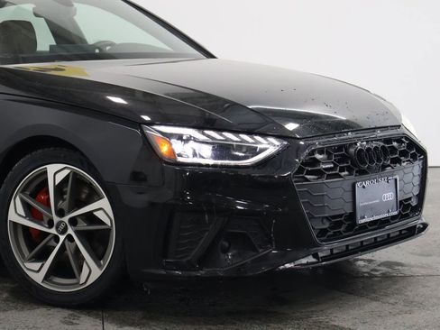 Used 2022 Audi A4 2.0T Premium Plus w/ Premium Plus Package image 3