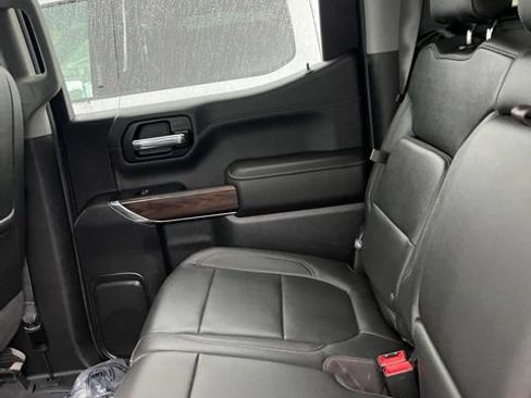 Used 2019 GMC Sierra 1500 SLT w/ SLT Premium Package AWD/4WD image 7