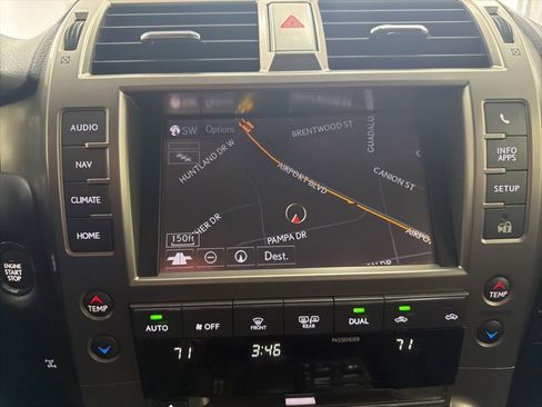 Used 2014 Lexus GX 460 w/ Preferred Accessory Package image 34