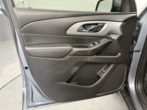 Used 2021 Chevrolet Traverse LT w/ LPO, Floor Liner Package image 24