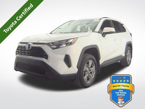Used 2024 Toyota RAV4 XLE w/ Convenience Package image 1