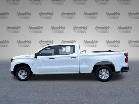 Used 2025 Chevrolet Silverado 1500 W/T w/ Trailering Package AWD/4WD image 7