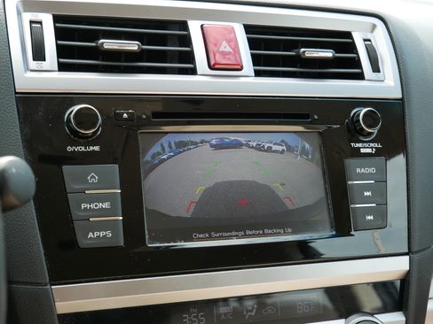 Used 2019 Subaru Outback 2.5i AWD/4WD image 27