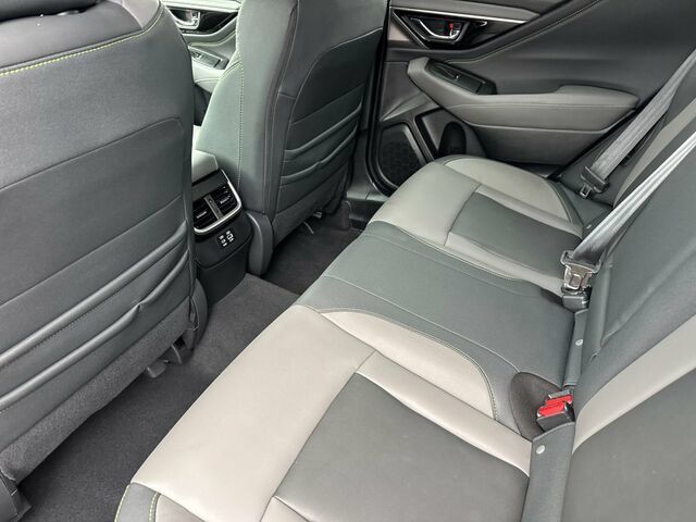 Certified 2025 Subaru Outback Onyx Edition AWD/4WD image 14