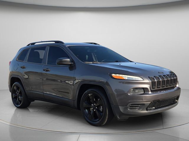 Used 2016 Jeep Cherokee Sport FWD image 8