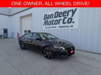 Used 2024 Nissan Altima 2.5 SR video 1