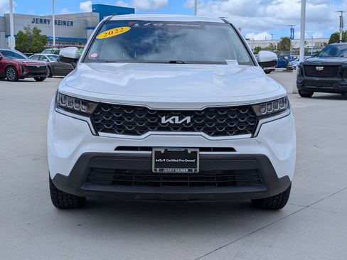 Certified 2022 Kia Sorento LX AWD/4WD image 8